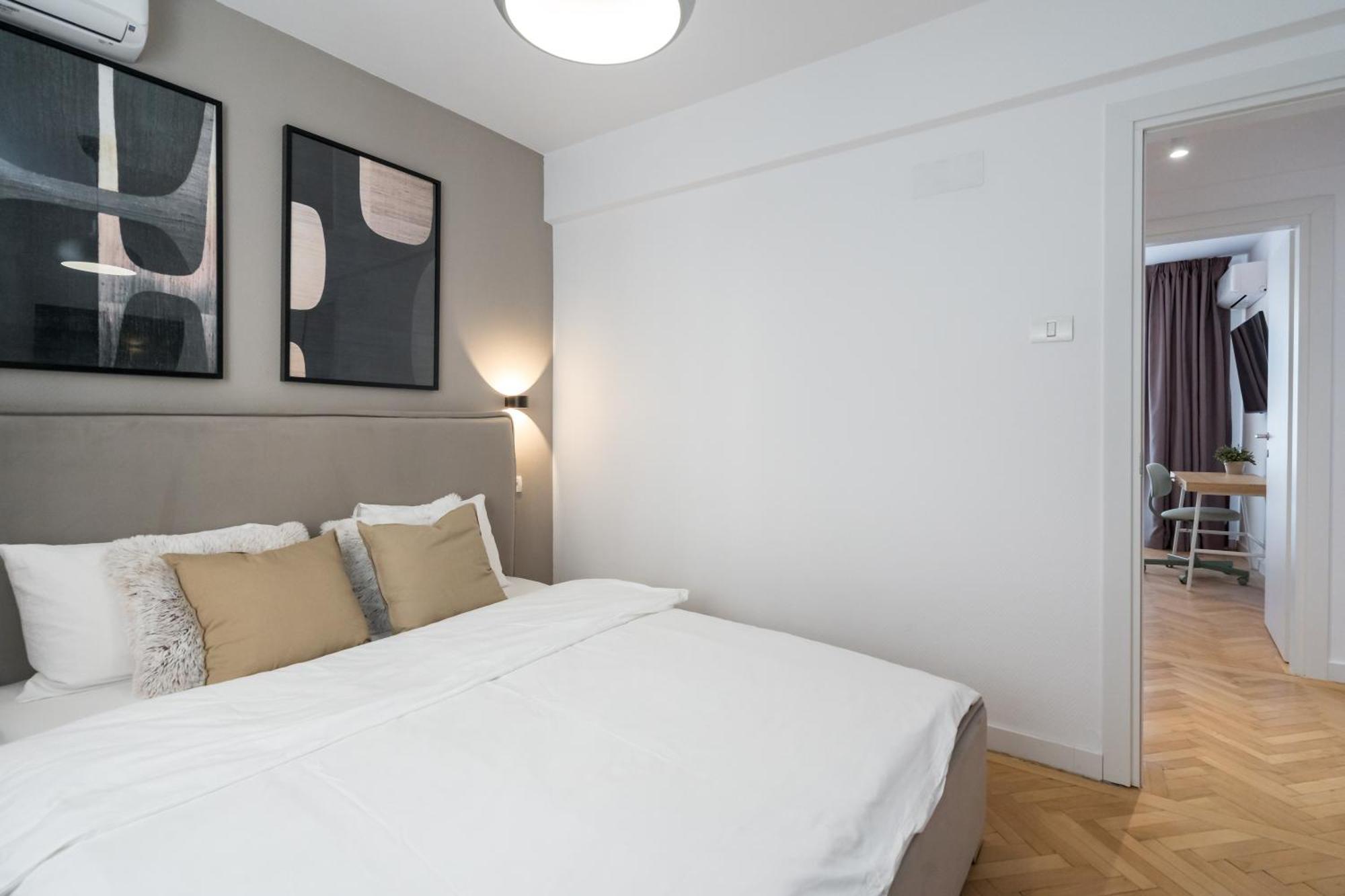 Majestic Downtown Apartment Bucureşti Exterior foto